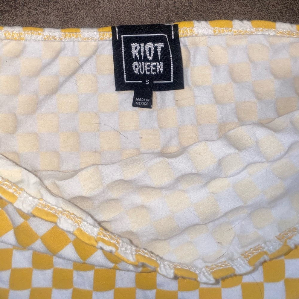 Checked Yellow Tube Top - Picture 2 of 3